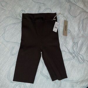 FEAR OF GOD ESSENTIALS Biker Short women medium